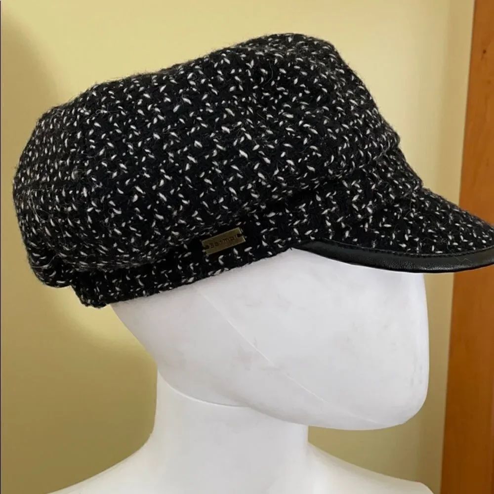 NYC Betmar Woman’s Wool Hat